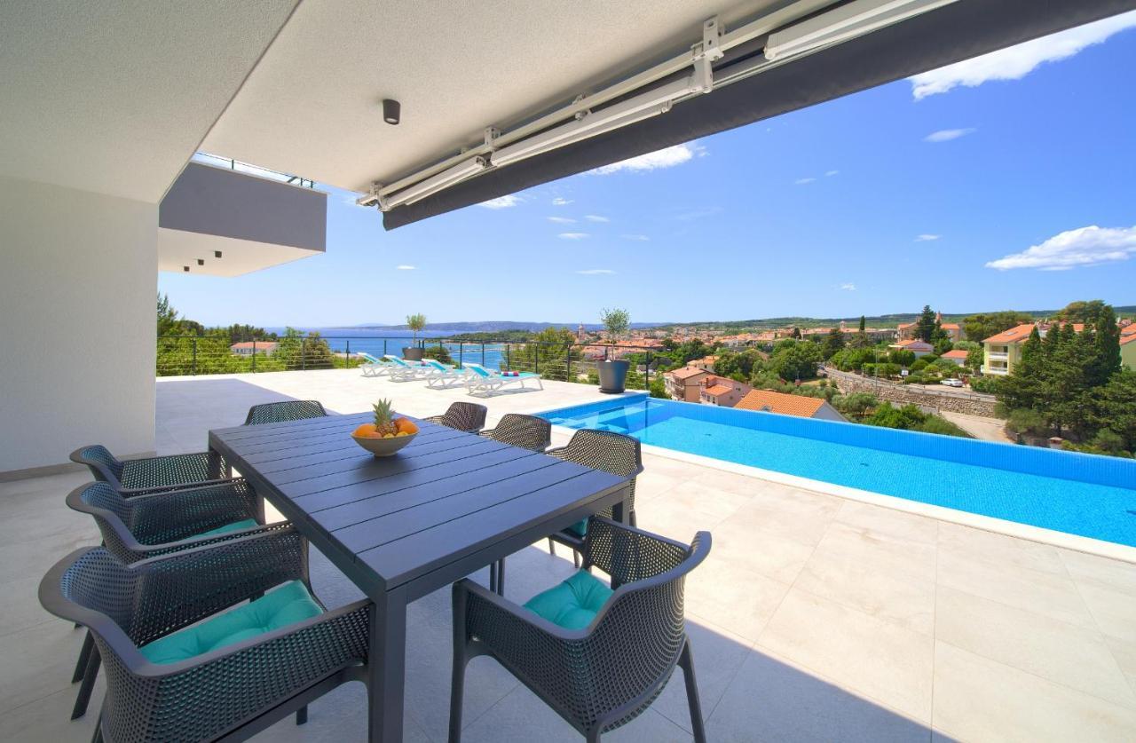Unique Apartment With Private Pool Krk Town Exterior photo
